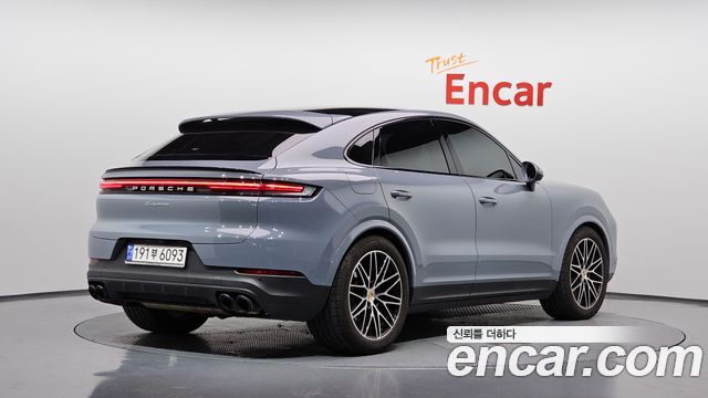 Porsche Cayenne 2024 — photo 2