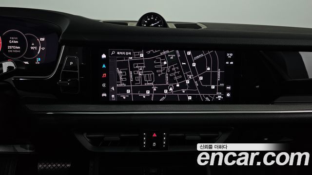Porsche Cayenne 2024 — photo 20