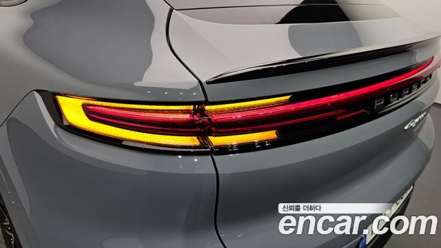 Porsche Cayenne 2024 — photo 9