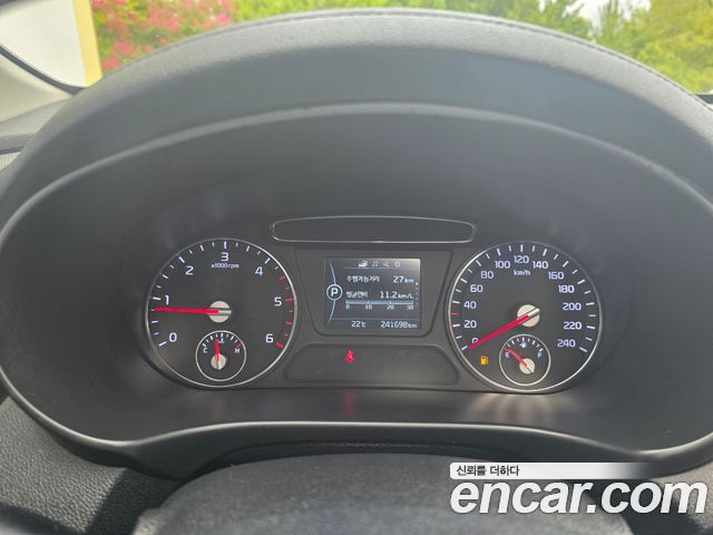 Kia Sorento 2016 — photo 8