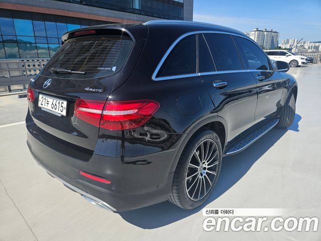 Mercedes-Benz GLC-Class 2018 — photo 6