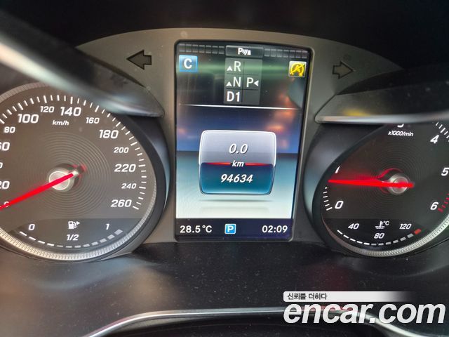 Mercedes-Benz GLC-Class 2018 — photo 9