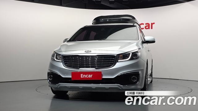 Kia Canival 2015 — photo 3
