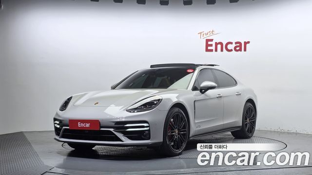 Porsche Panamera 2021 — photo 1