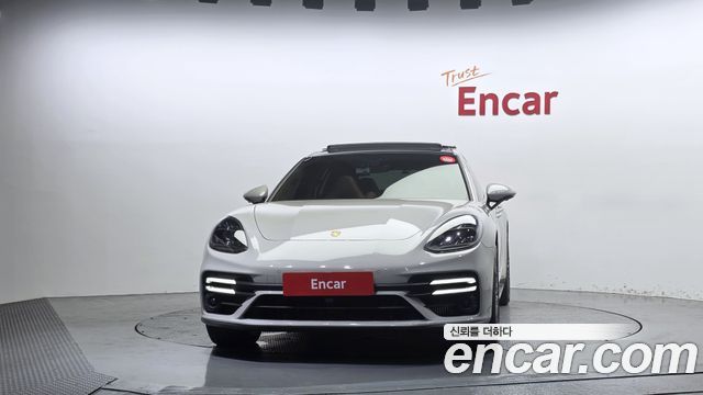 Porsche Panamera 2021 — photo 3