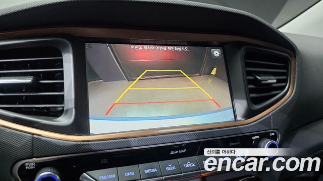 Hyundai Ioniq 2018 — photo 15