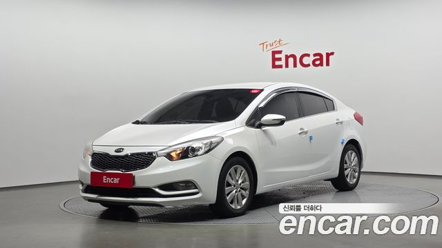 Kia K3 2015 — photo 1