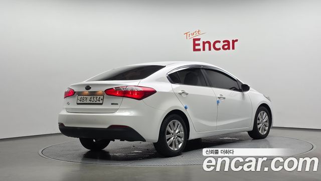 Kia K3 2015 — photo 2