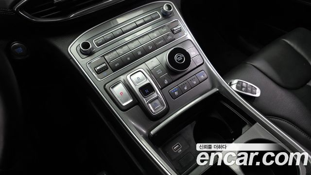 Hyundai Santafe 2021 — photo 9
