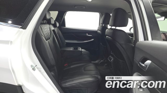Hyundai Santafe 2021 — photo 12