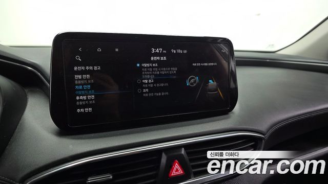 Hyundai Santafe 2021 — photo 17