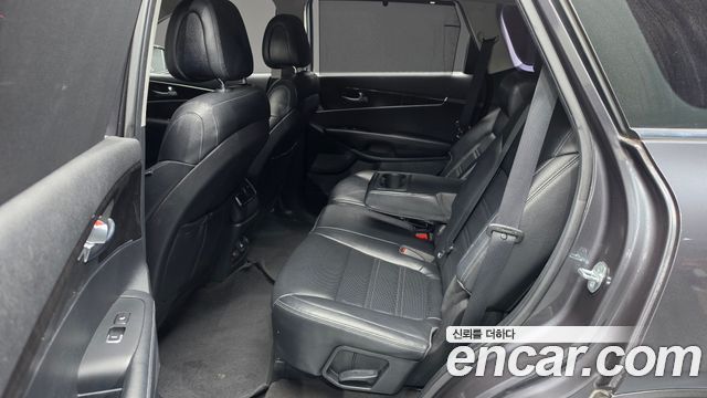 Kia Sorento 2015 — photo 11
