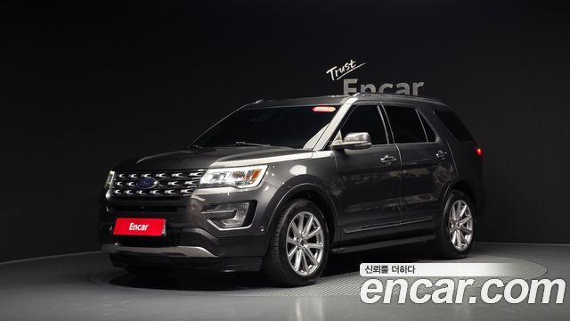 Ford Explorer 2017 — photo 34