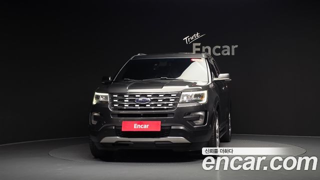 Ford Explorer 2017 — photo 3