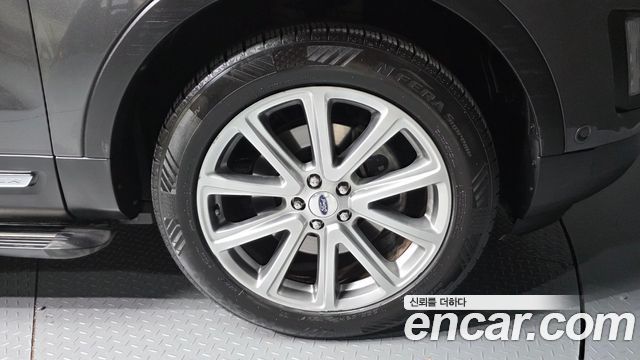 Ford Explorer 2017 — photo 7