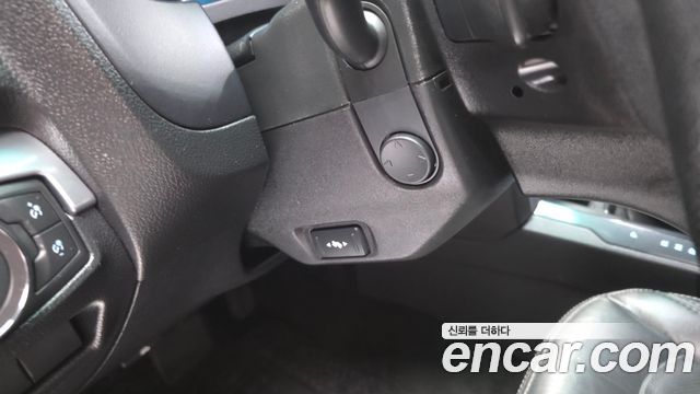Ford Explorer 2017 — photo 29