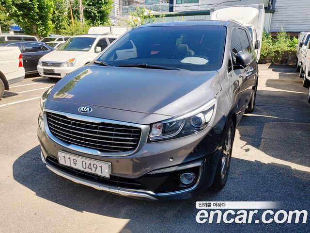 Kia Canival 2016 — photo 3