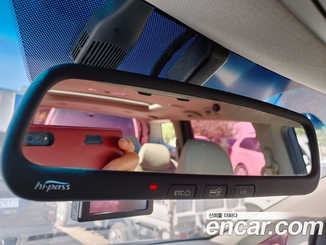 Kia Canival 2016 — photo 13