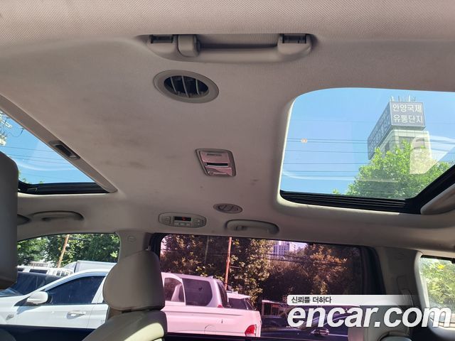 Kia Canival 2016 — photo 19
