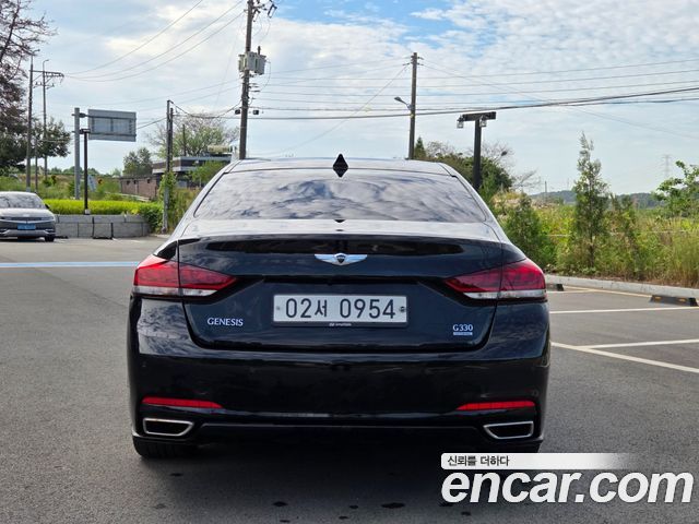 Hyundai Genesis 2016 — photo 3