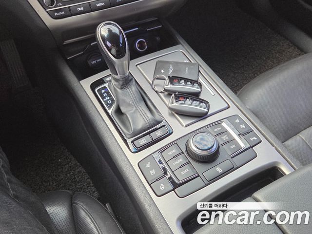 Hyundai Genesis 2016 — photo 14