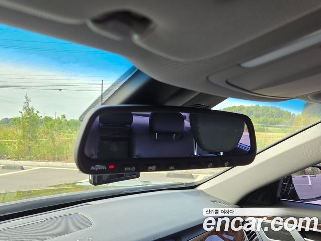 Hyundai Genesis 2016 — photo 15