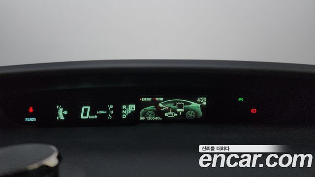 Toyota Prius 2014 — photo 8