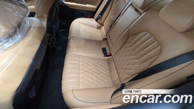 Genesis G70 2023 — photo 18
