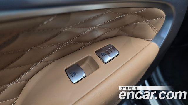 Genesis G70 2023 — photo 27