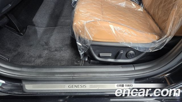 Genesis G70 2023 — photo 30