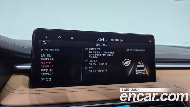 Genesis G70 2023 — photo 31