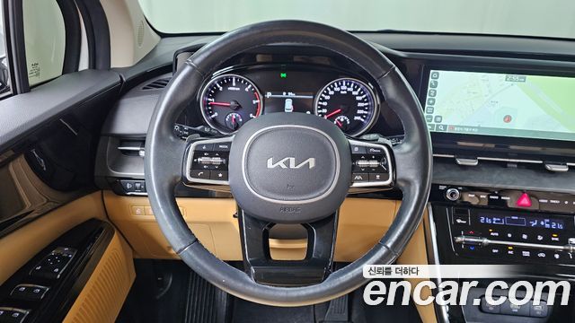 Kia Canival 2022 — photo 19