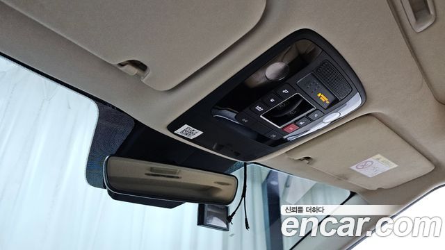 Kia Canival 2022 — photo 28