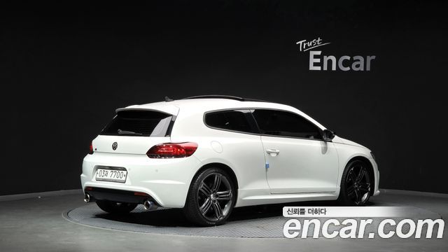 Volkswagen Scirocco 2013 — photo 2