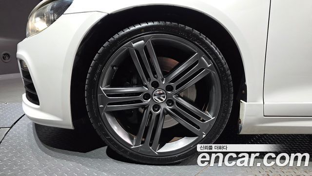 Volkswagen Scirocco 2013 — photo 5