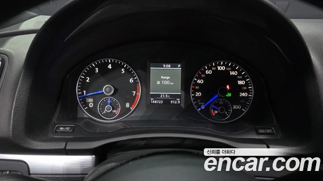 Volkswagen Scirocco 2013 — photo 8