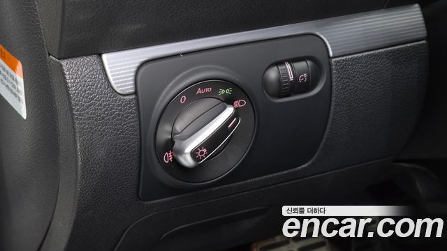 Volkswagen Scirocco 2013 — photo 15