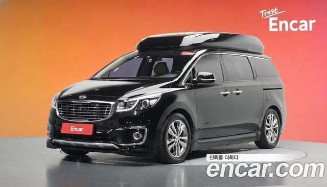 Kia Canival 2016 — photo 1