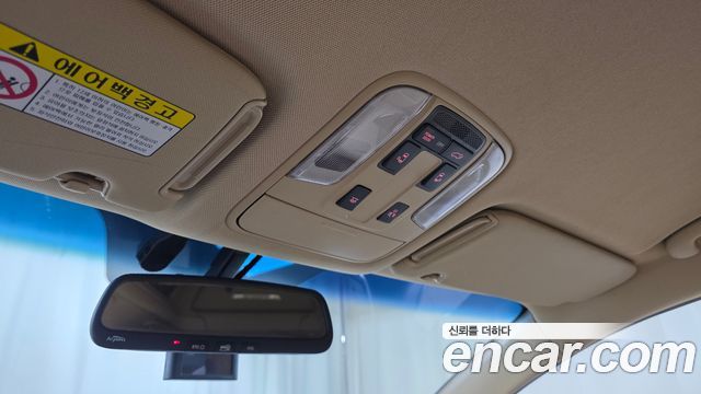 Kia Canival 2016 — photo 27