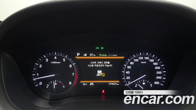 Genesis G80 2019 — photo 11