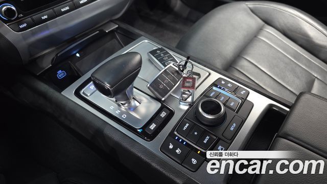 Genesis G80 2019 — photo 12