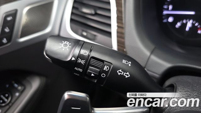 Genesis G80 2019 — photo 34