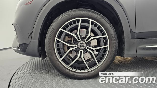 Mercedes-Benz EQB 2022 — photo 5
