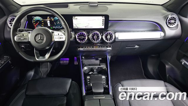 Mercedes-Benz EQB 2022 — photo 10