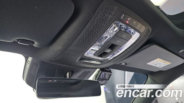 Mercedes-Benz EQB 2022 — photo 25