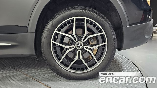 Mercedes-Benz EQB 2022 — photo 7