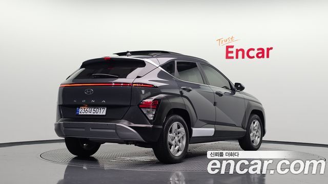 Hyundai Kona 2023 — photo 2