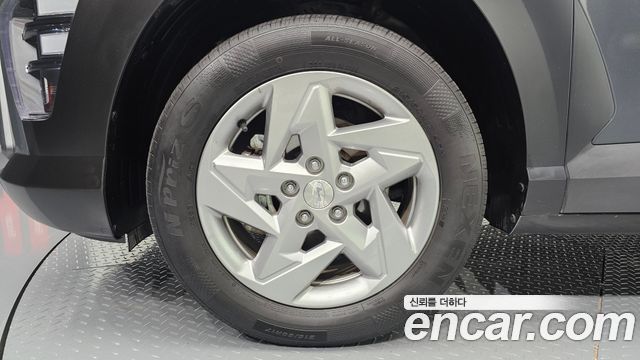 Hyundai Kona 2023 — photo 5