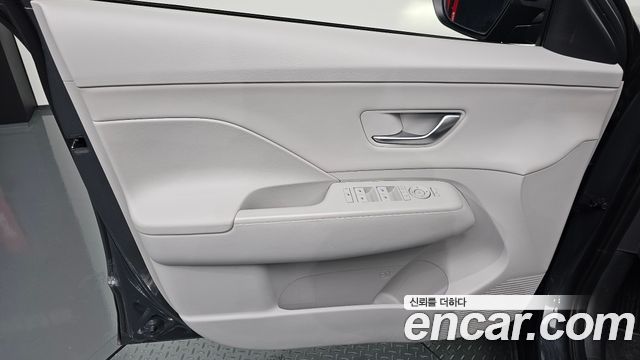 Hyundai Kona 2023 — photo 14