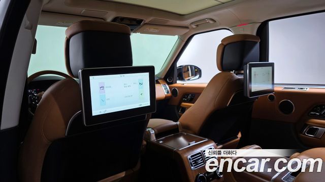 Land Rover Range Rover 2019 — photo 20